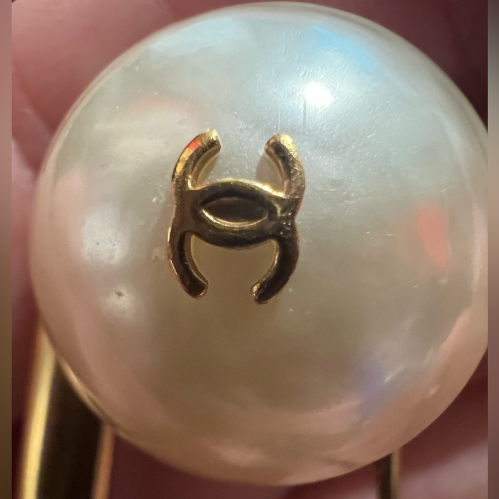 SOLD SOLD SOLD Chanel Made In France Gold Hardware Pearl Brooch Pin Collector